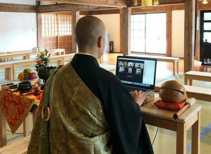 オンラインでの法要